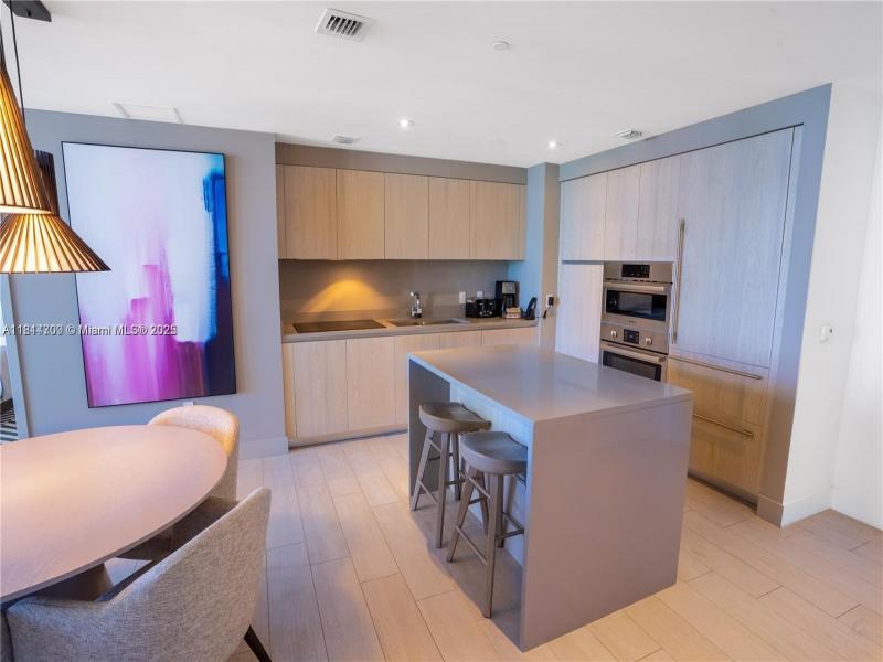 Condo for sale at Hyde Beach House R1905