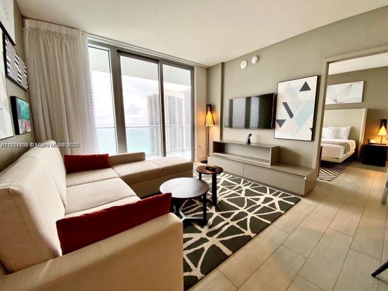 Condo for sale at Hyde Beach House R1905
