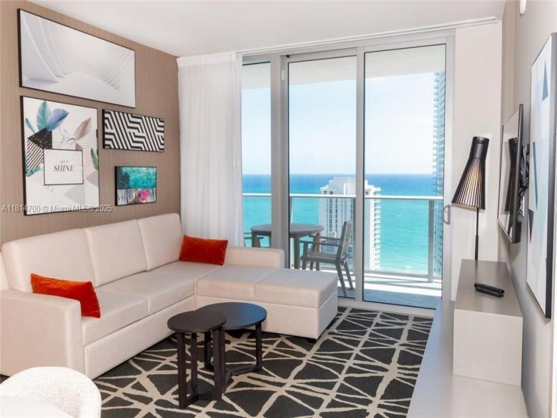 Condo for sale at Hyde Beach House R1905