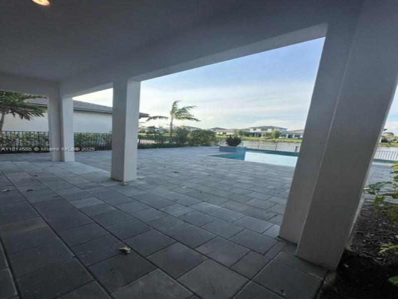 Property photo # 2