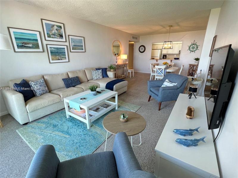 Property photo # 6