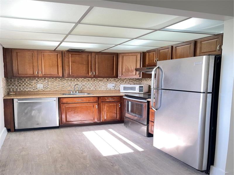 Property photo # 0