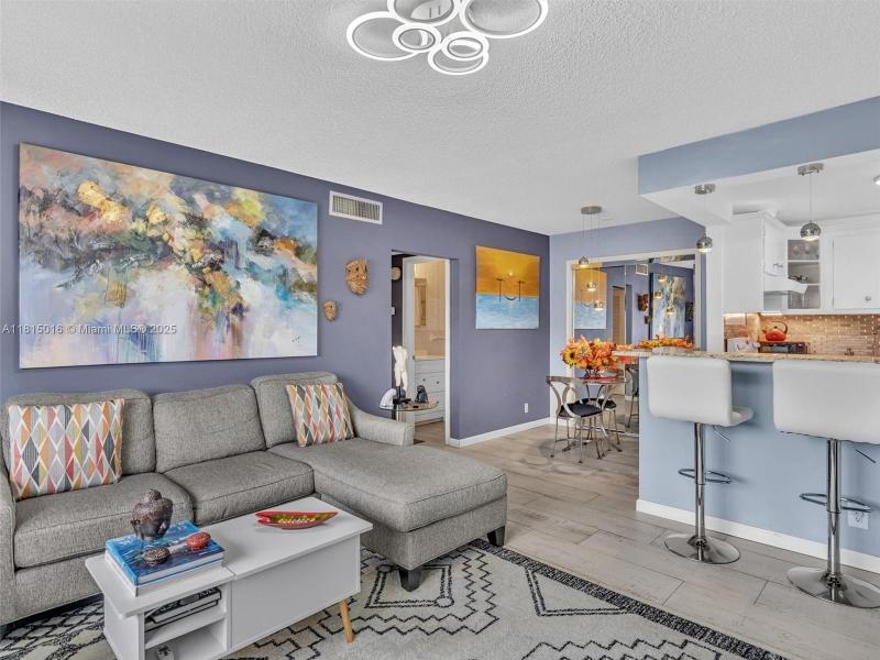 Property photo # 8