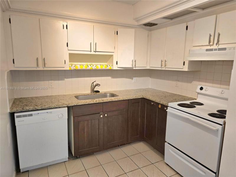 Property photo # 4