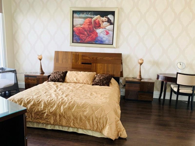 Property photo # 9