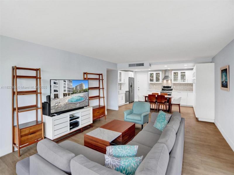 Property photo # 2