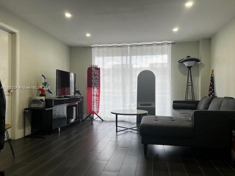 Property photo # 6