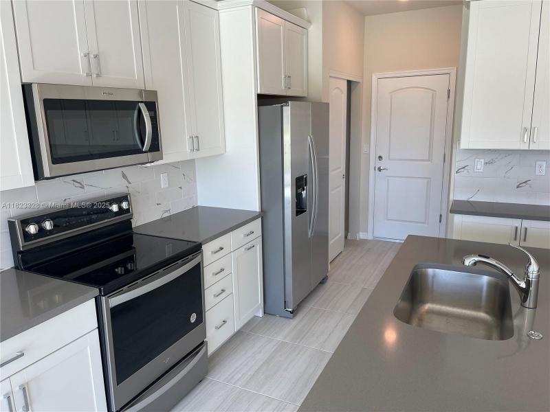 Property photo # 7