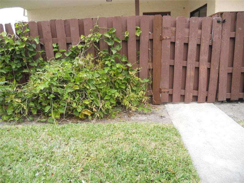 Property photo # 6