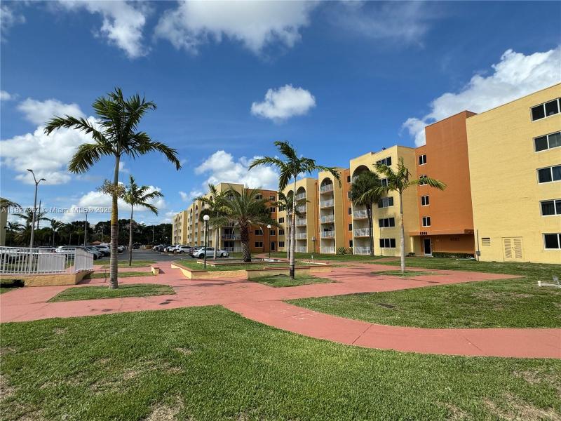 Property photo # 0