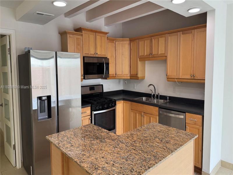 Property photo # 7