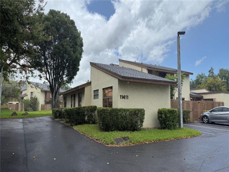 Property photo # 6