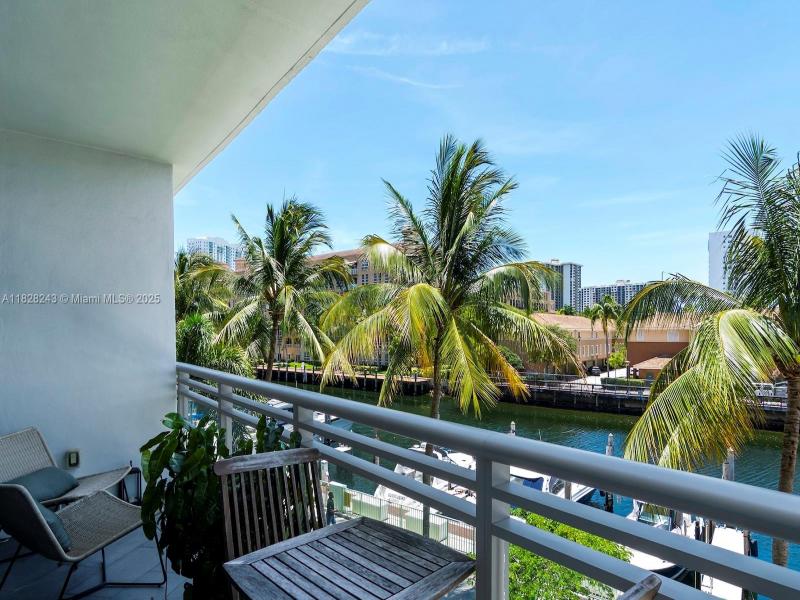 Property photo # 4