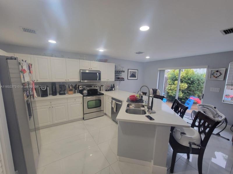 Property photo # 7