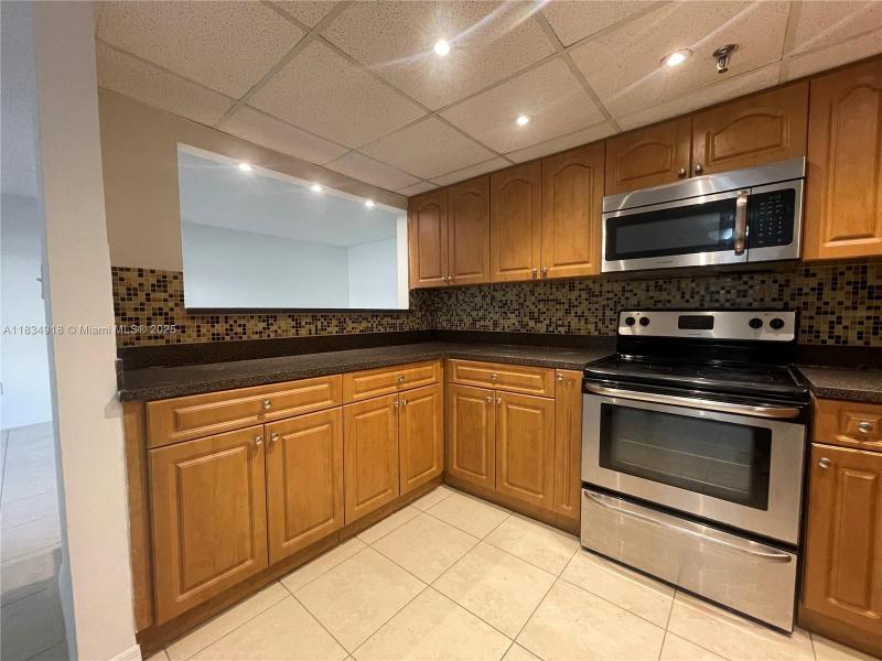 Property photo # 8