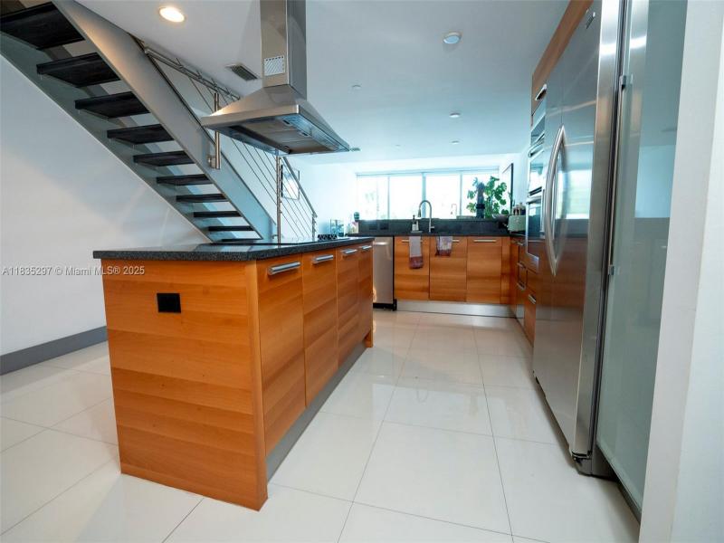 Property photo # 2