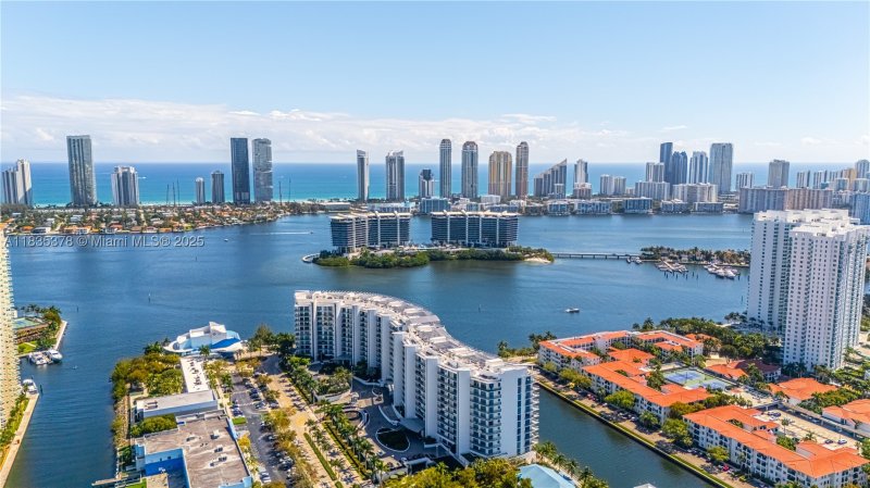 Condo for sale at Echo Aventura LPH02