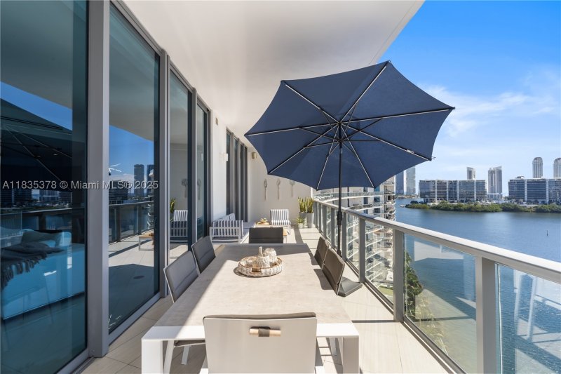Condo for sale at Echo Aventura LPH02