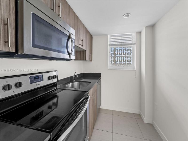 Property photo # 9