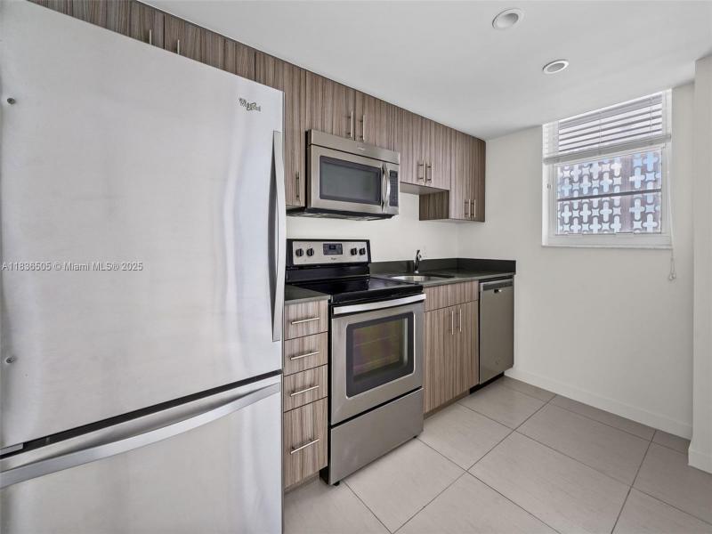 Property photo # 6