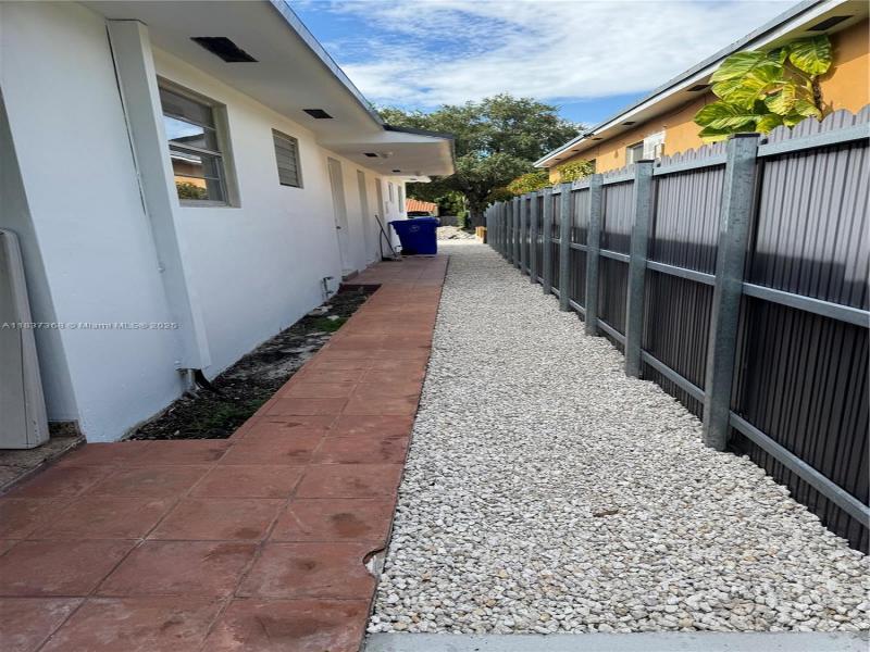 Property photo # 2