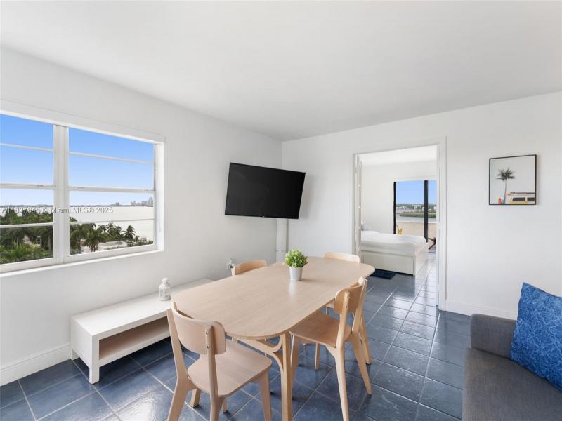Comprar apartamento en Bayshore Yacht Tennis Club 901