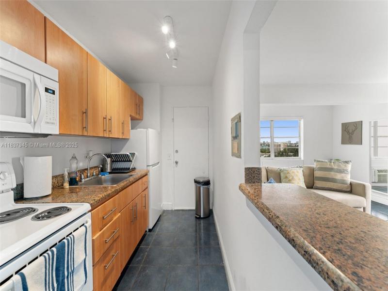 Comprar apartamento en Bayshore Yacht Tennis Club 901
