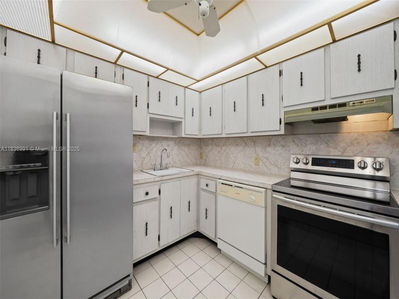 Property photo # 3