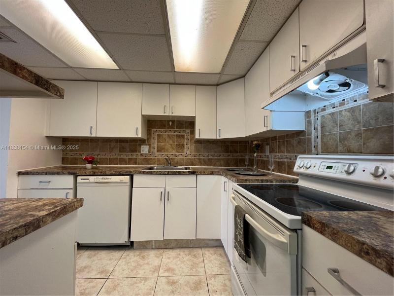 Property photo # 6