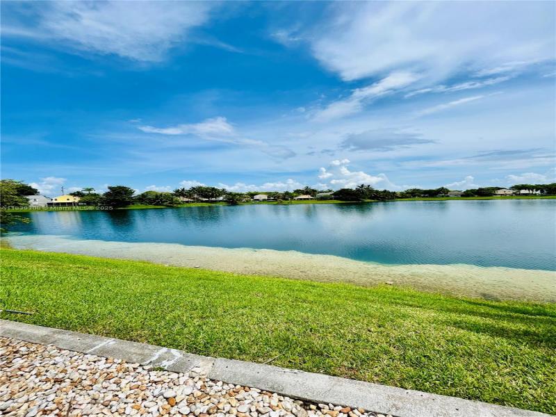 Property photo # 6