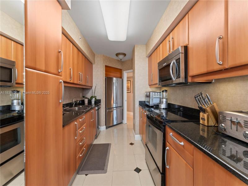 Property photo # 8