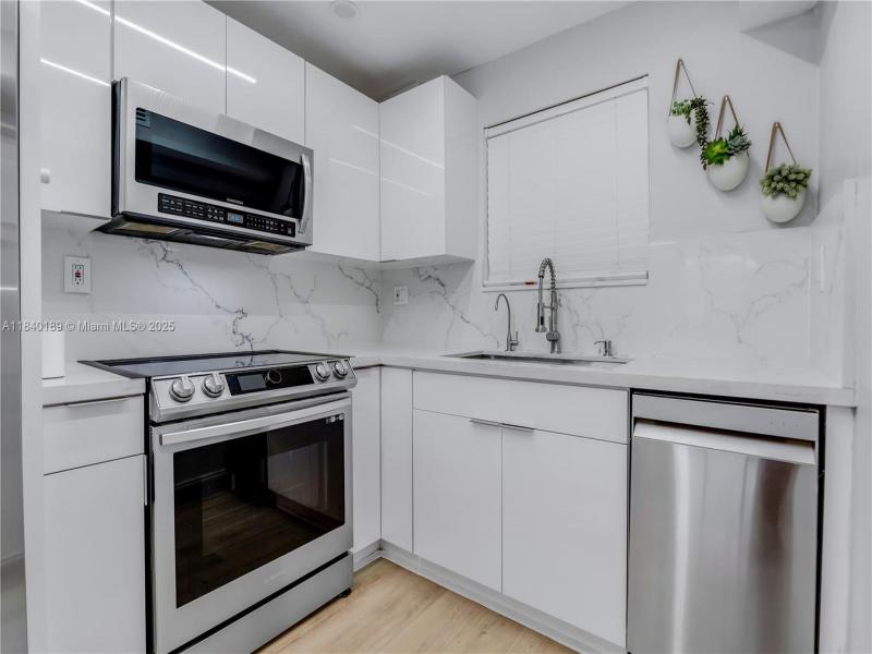 Property photo # 3