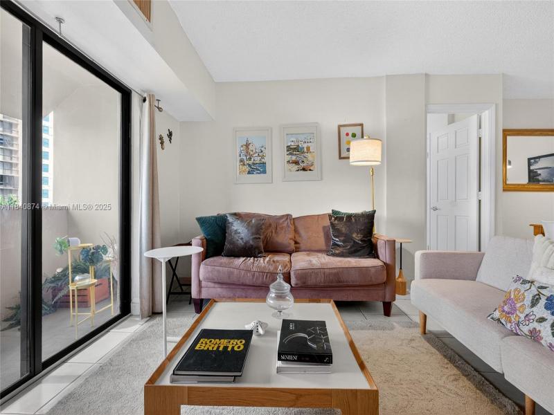 Property photo # 4