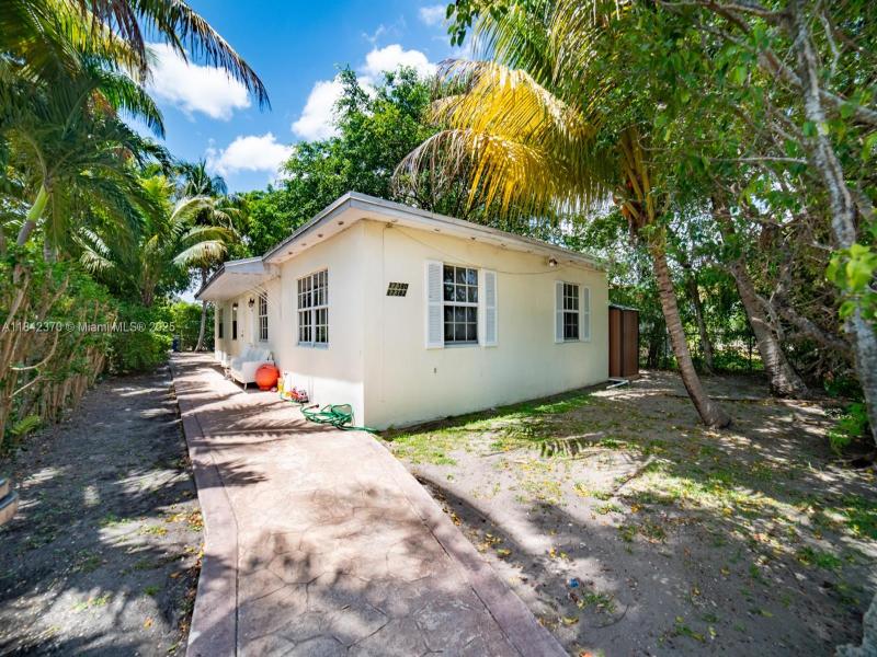 Property photo # 0