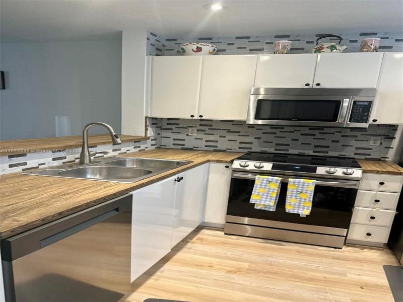 Property photo # 4