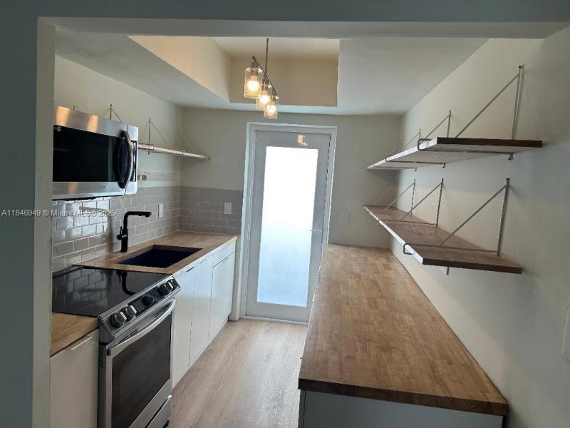 Property photo # 4