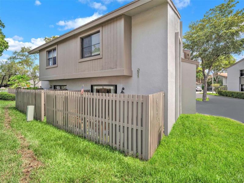 Property photo # 7