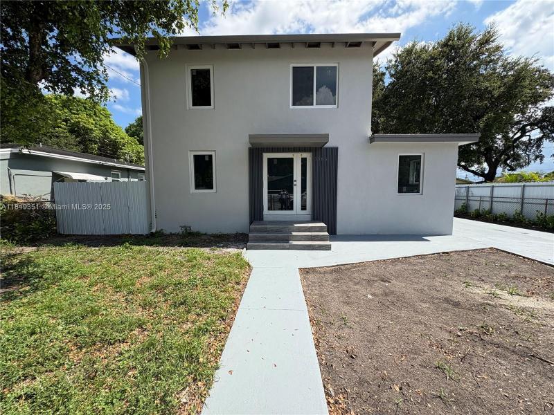 Property photo # 0