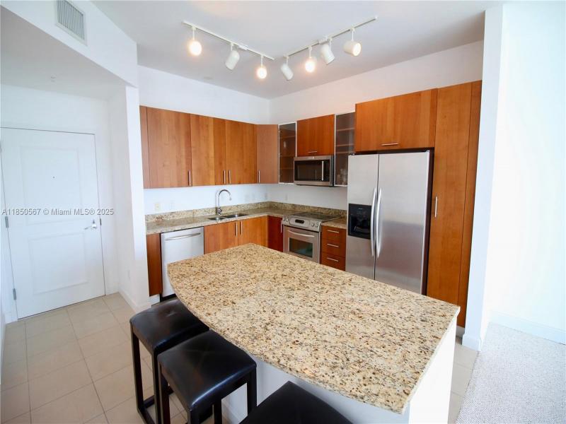 Property photo # 9
