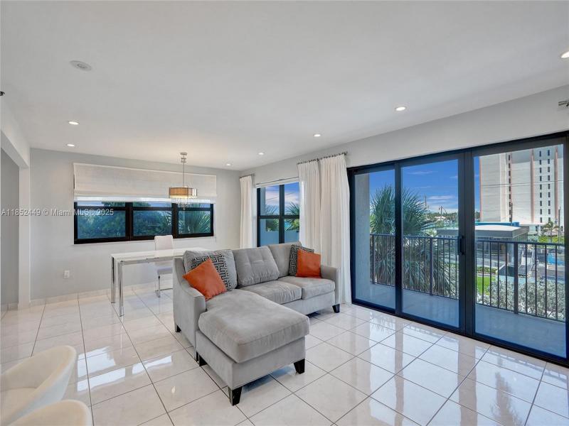 Property photo # 7