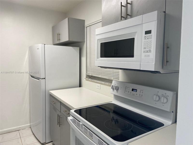 Property photo # 3