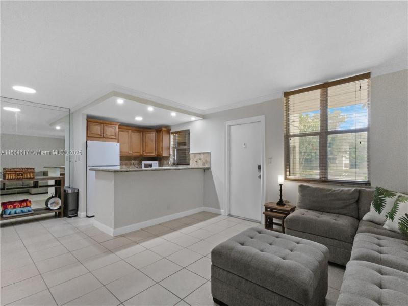 Property photo # 0