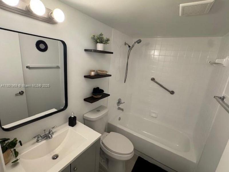 Property photo # 9