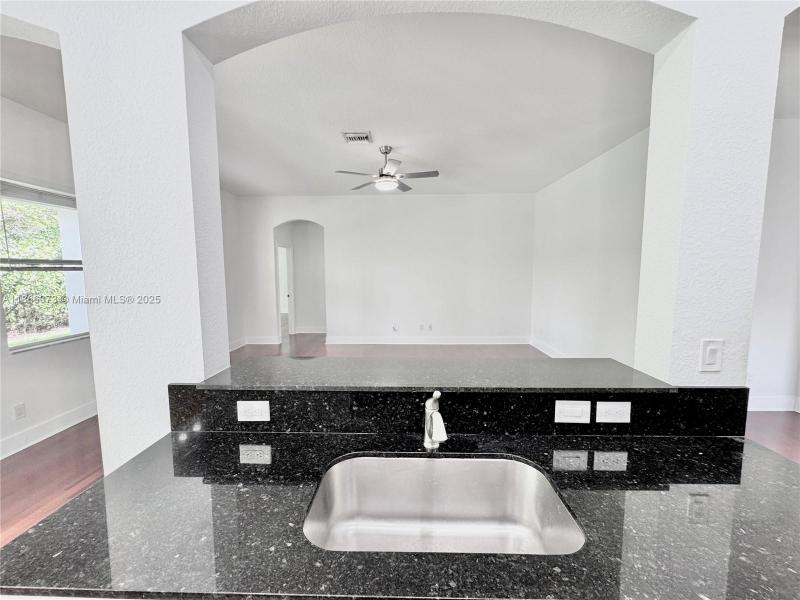 Property photo # 2