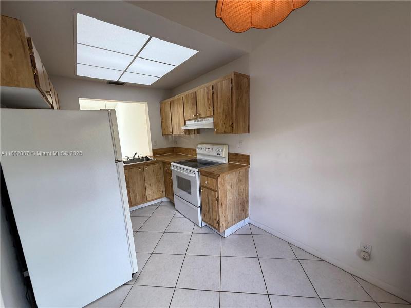 Property photo # 3