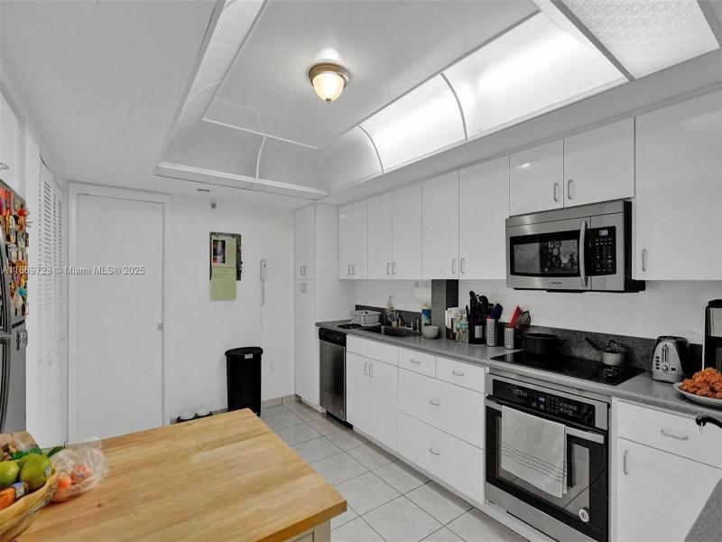 Property photo # 2