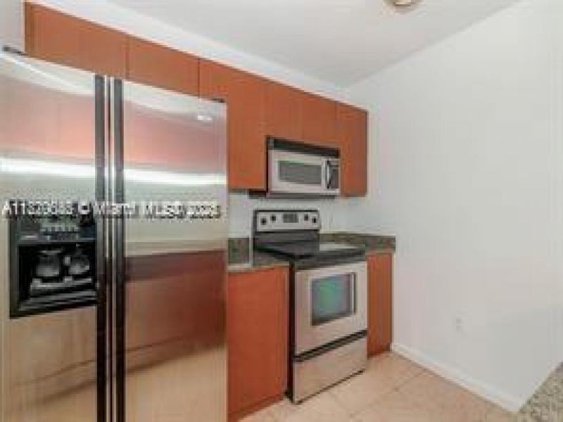 Property photo # 9