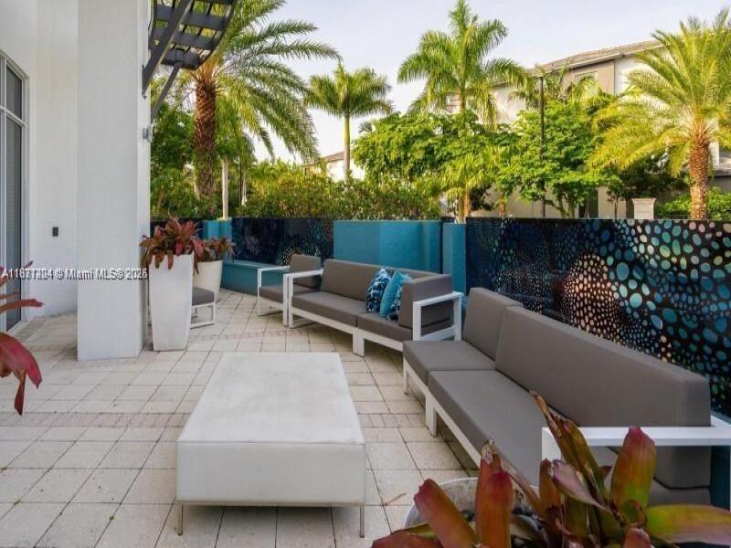 Property photo # 9