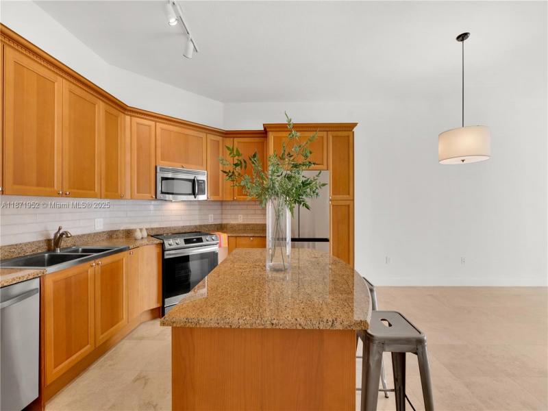 Property photo # 7