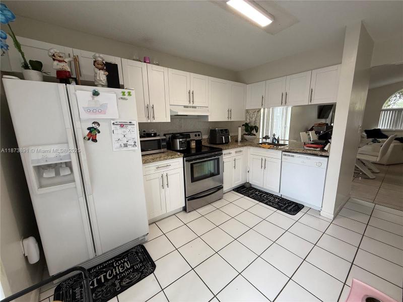 Property photo # 8